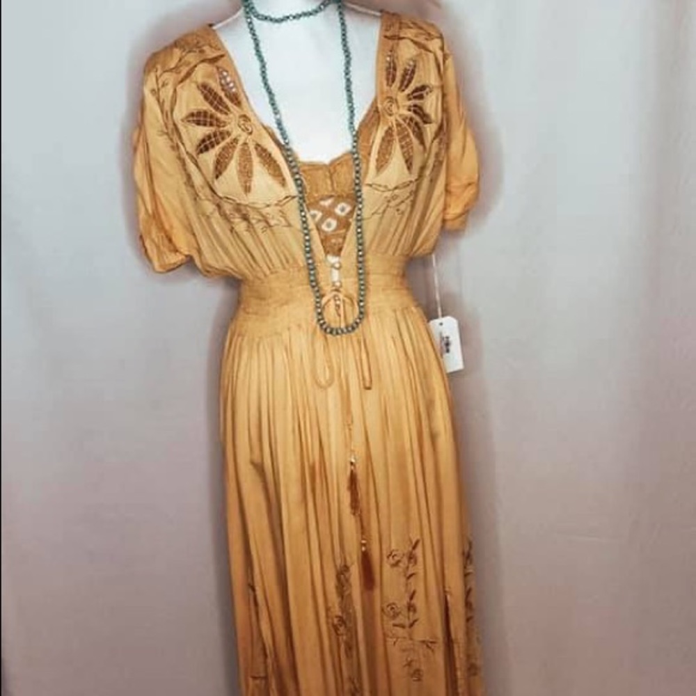 Maxi dress